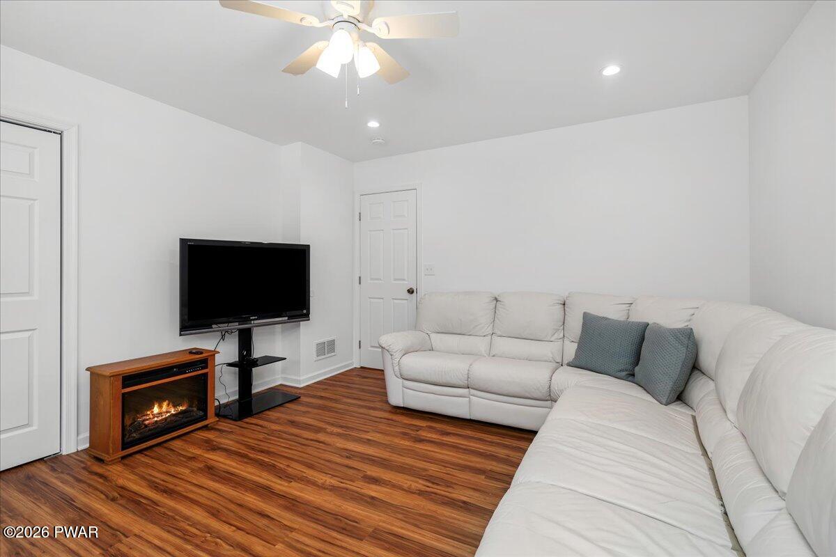 120 Mountain Laurel Drive