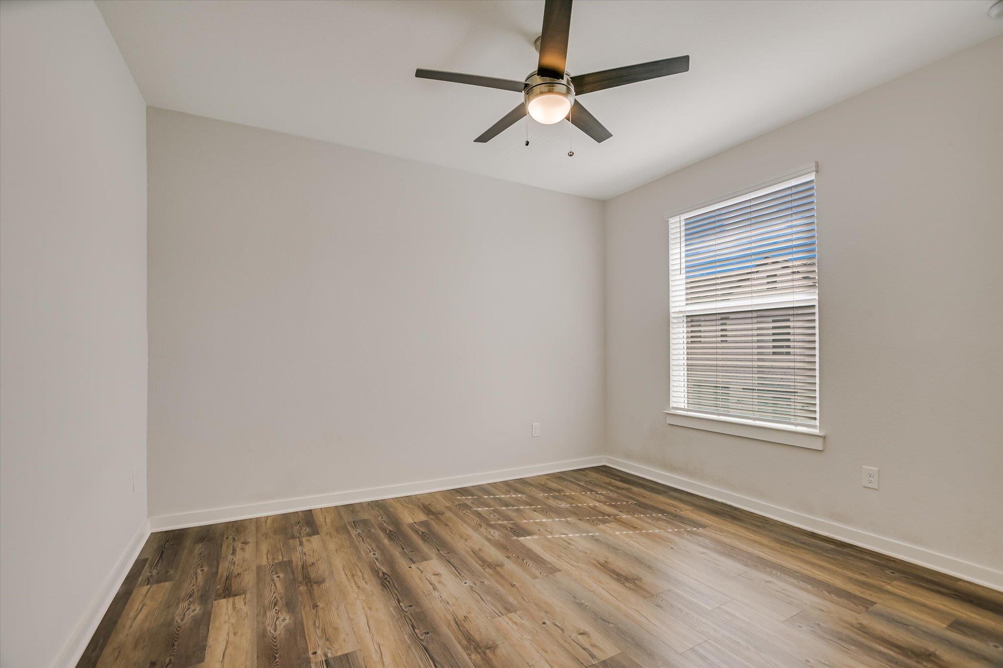 12001 Vista Parke DR # 1203