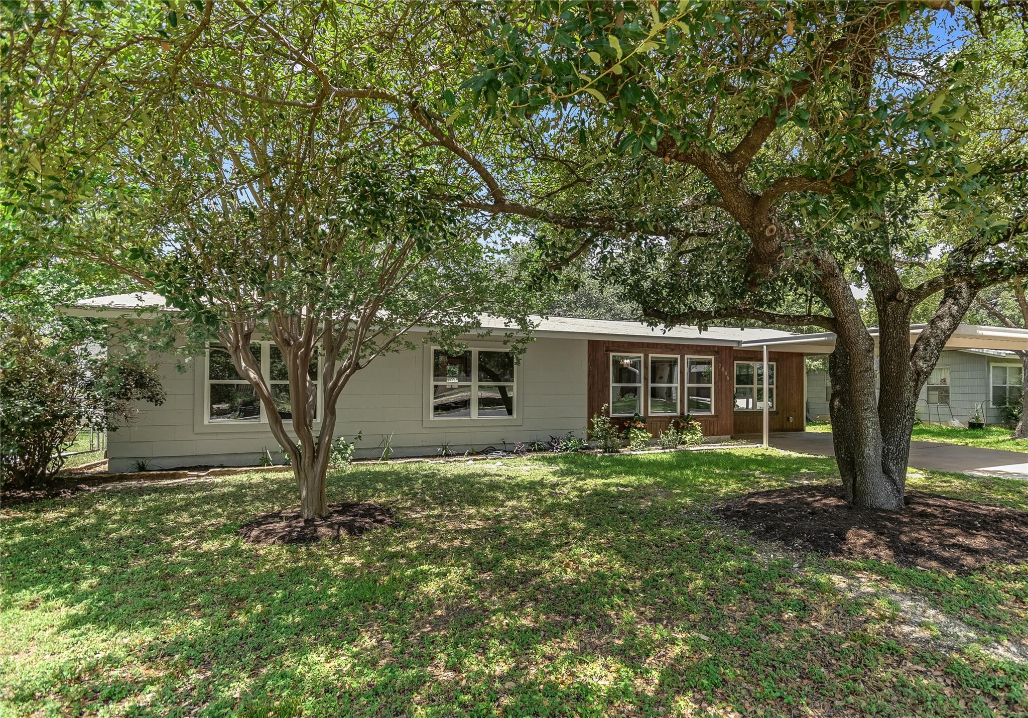 7806 Mullen DR