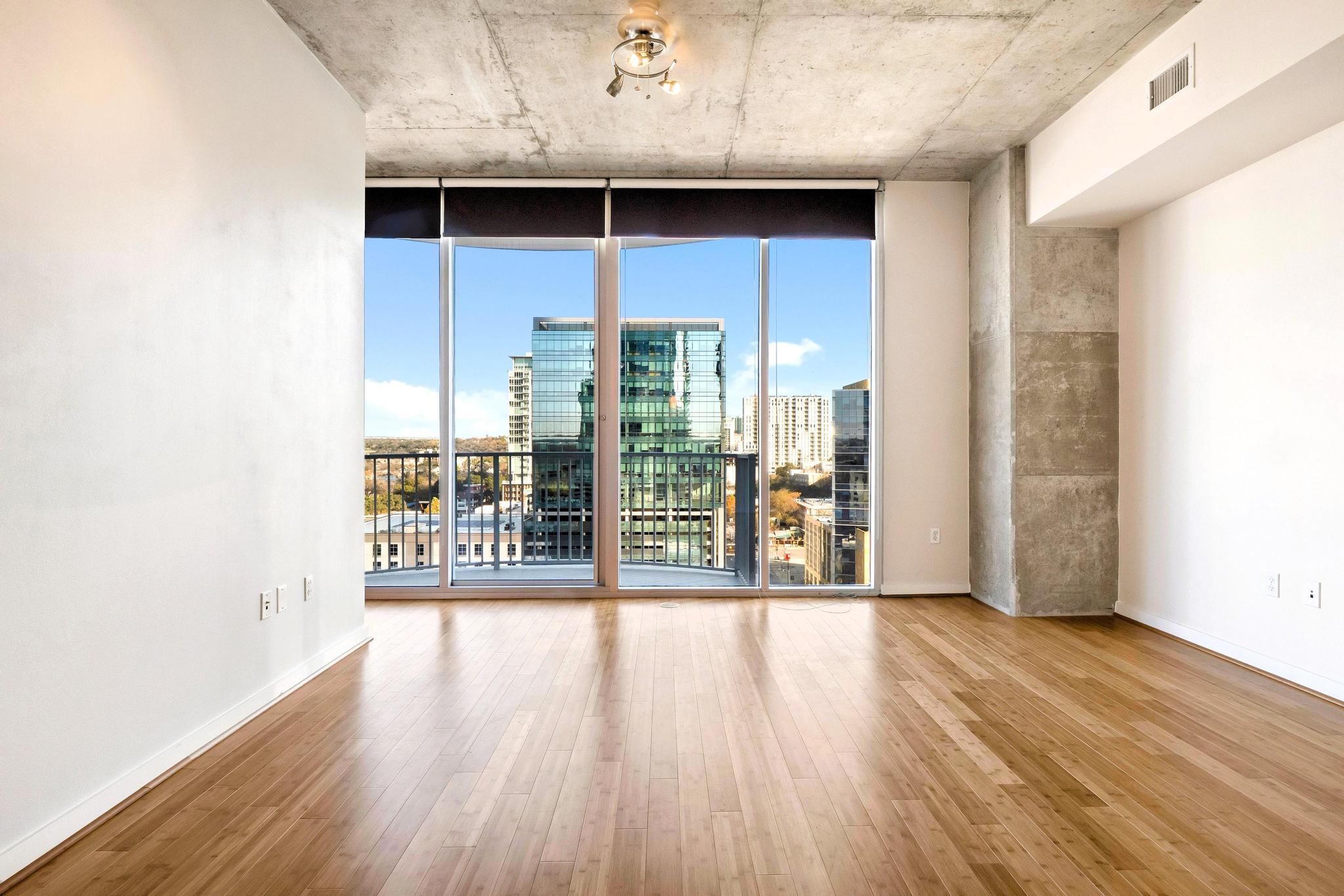 360 Nueces ST # 1318