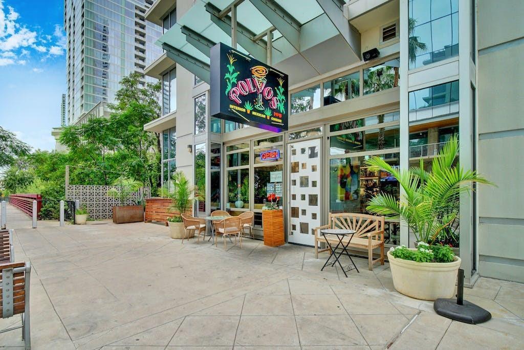 360 Nueces ST # 1318