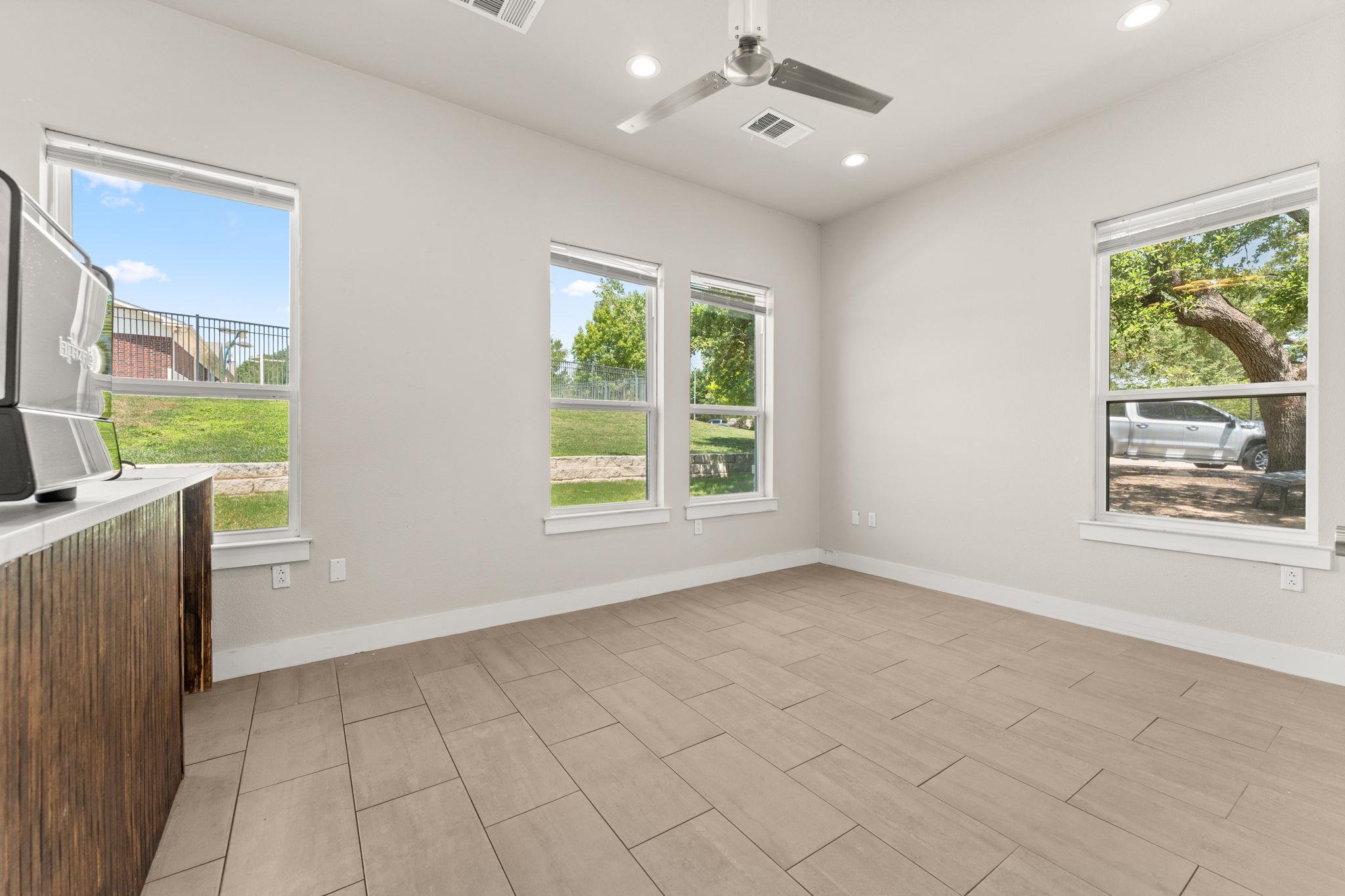 3309 Forest Creek DR # 203