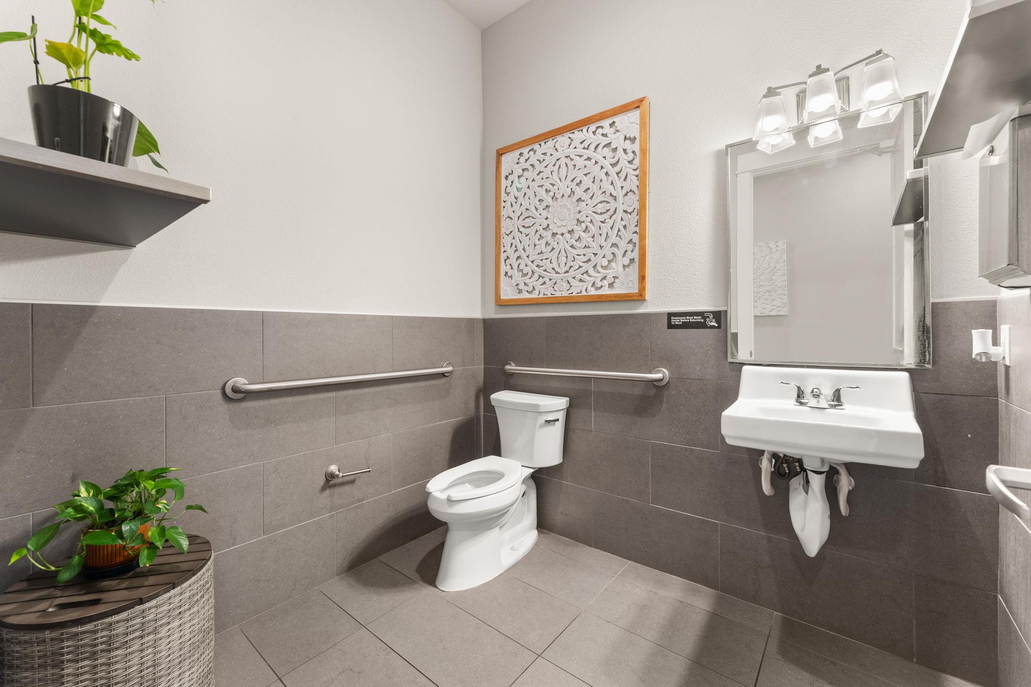 3309 Forest Creek DR # 203