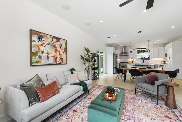 1500 Sylvan Glade RD # 2B Unit: 1A, 1 B, 2A, 2B