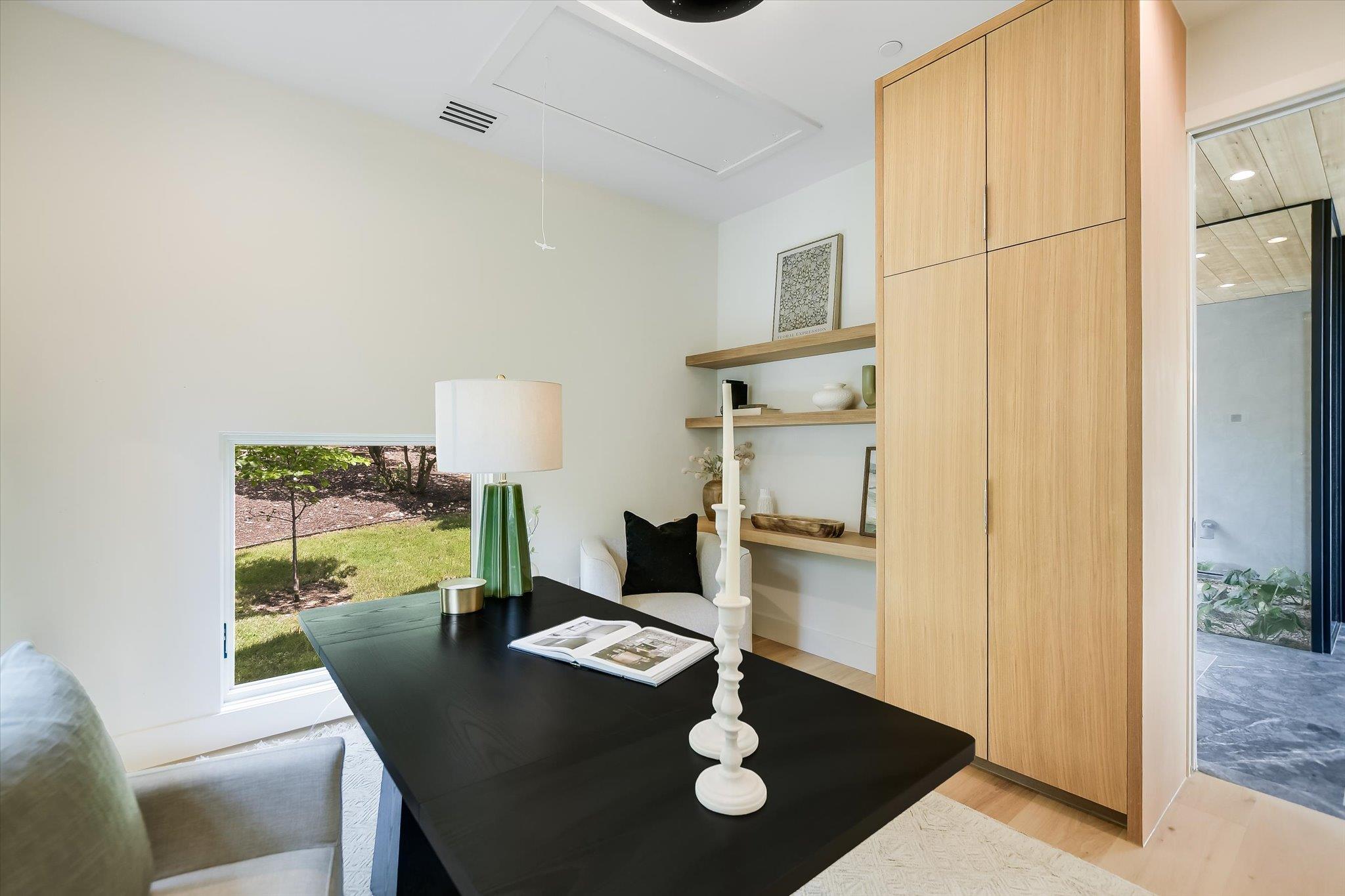 2405 Deer PASS