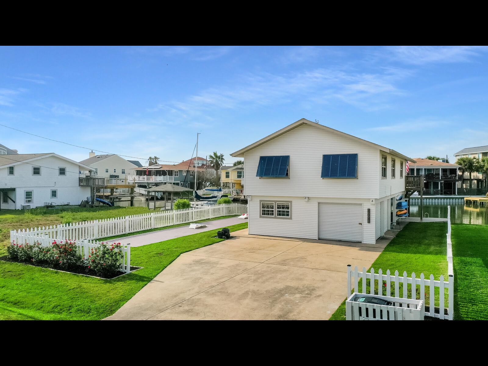 16618 Bahama WAY