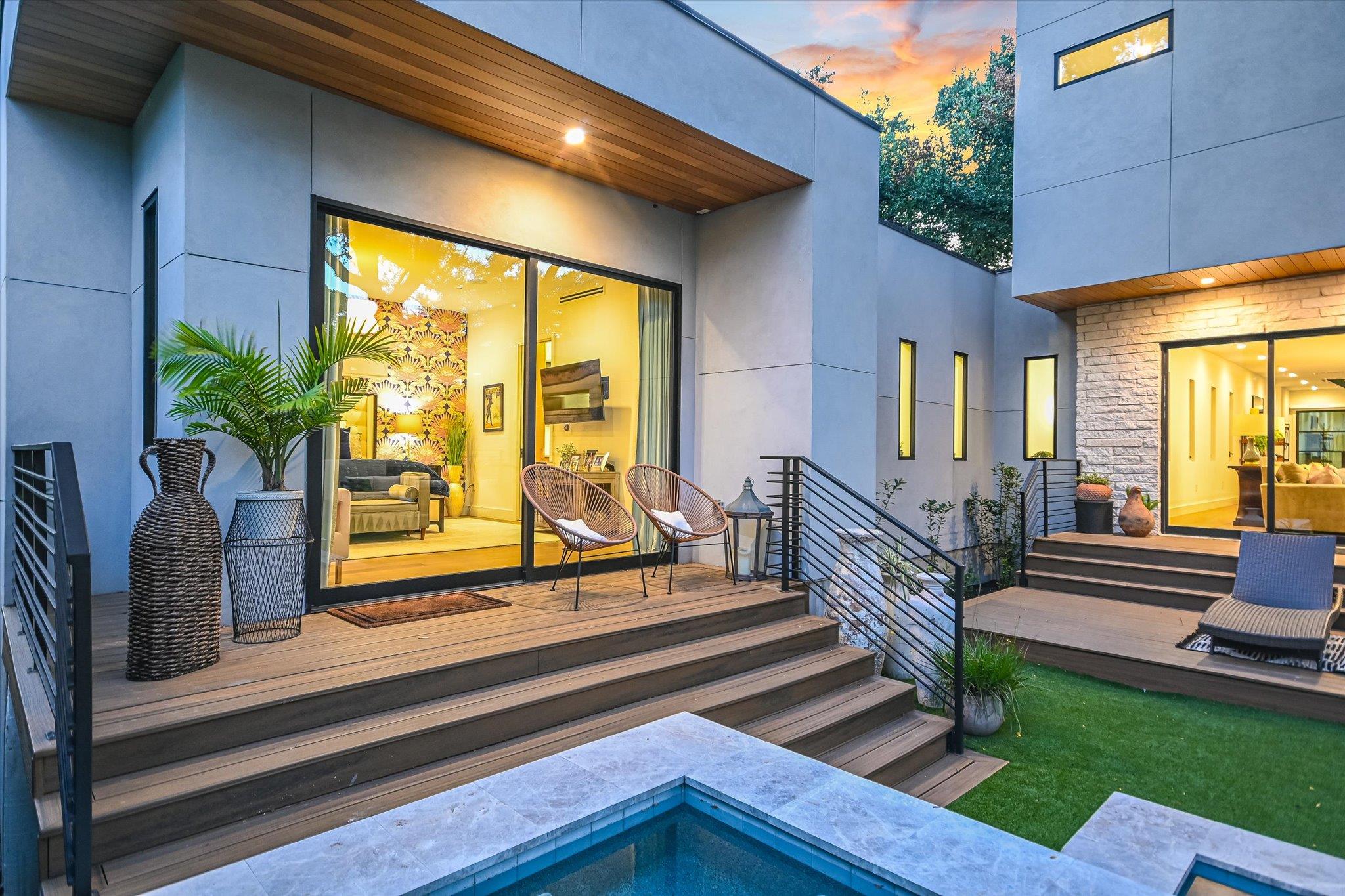 403 Ridgewood