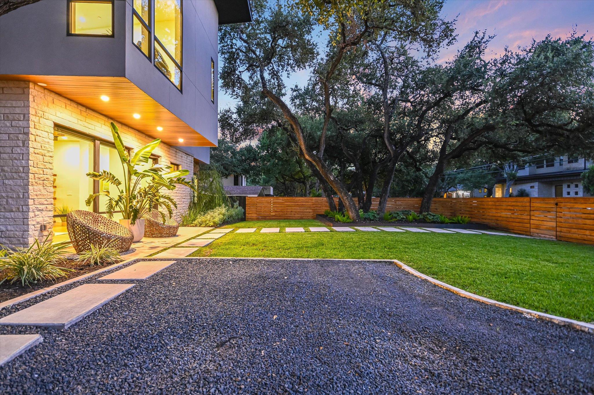 403 Ridgewood