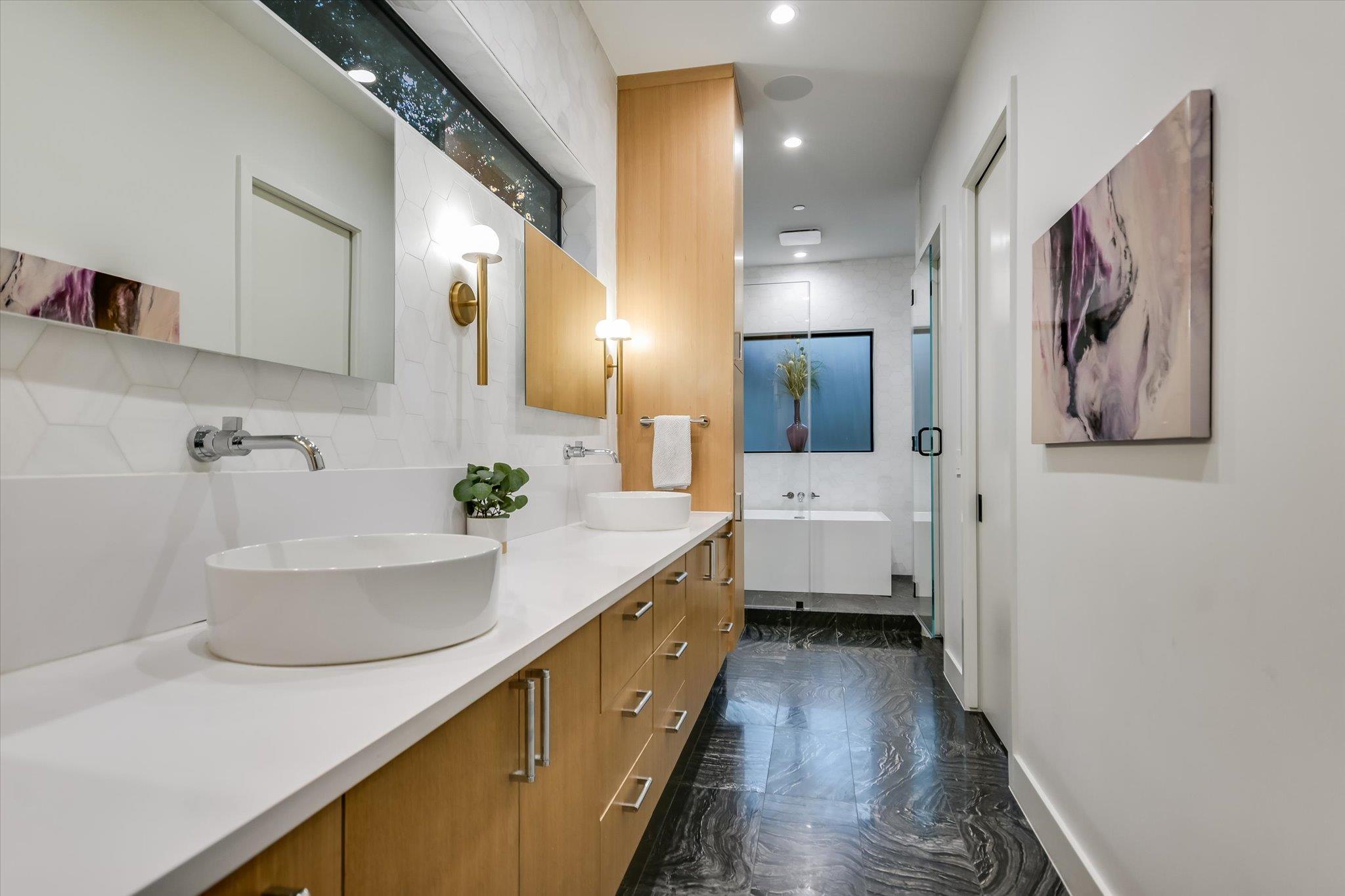 403 Ridgewood