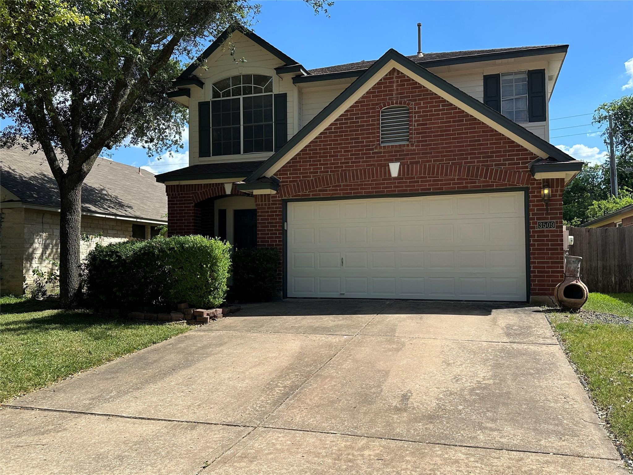 3509 Ruby Red DR