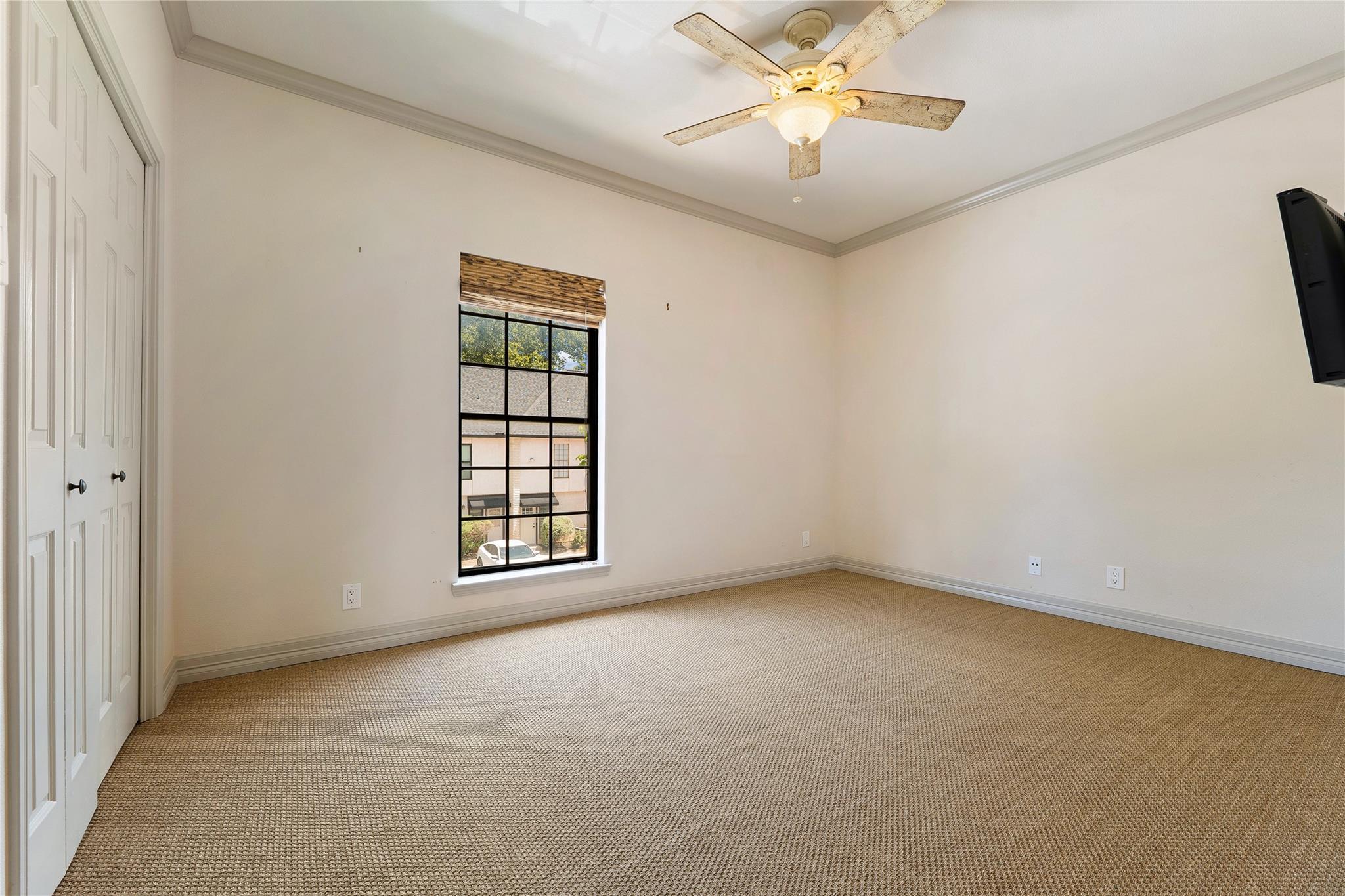 1307 Kinney Ave # 140