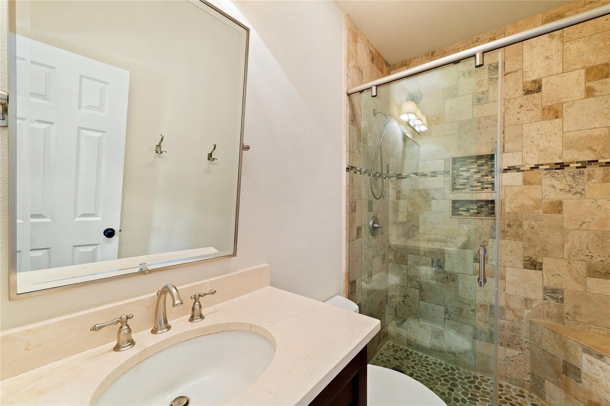 1307 Kinney Ave # 140