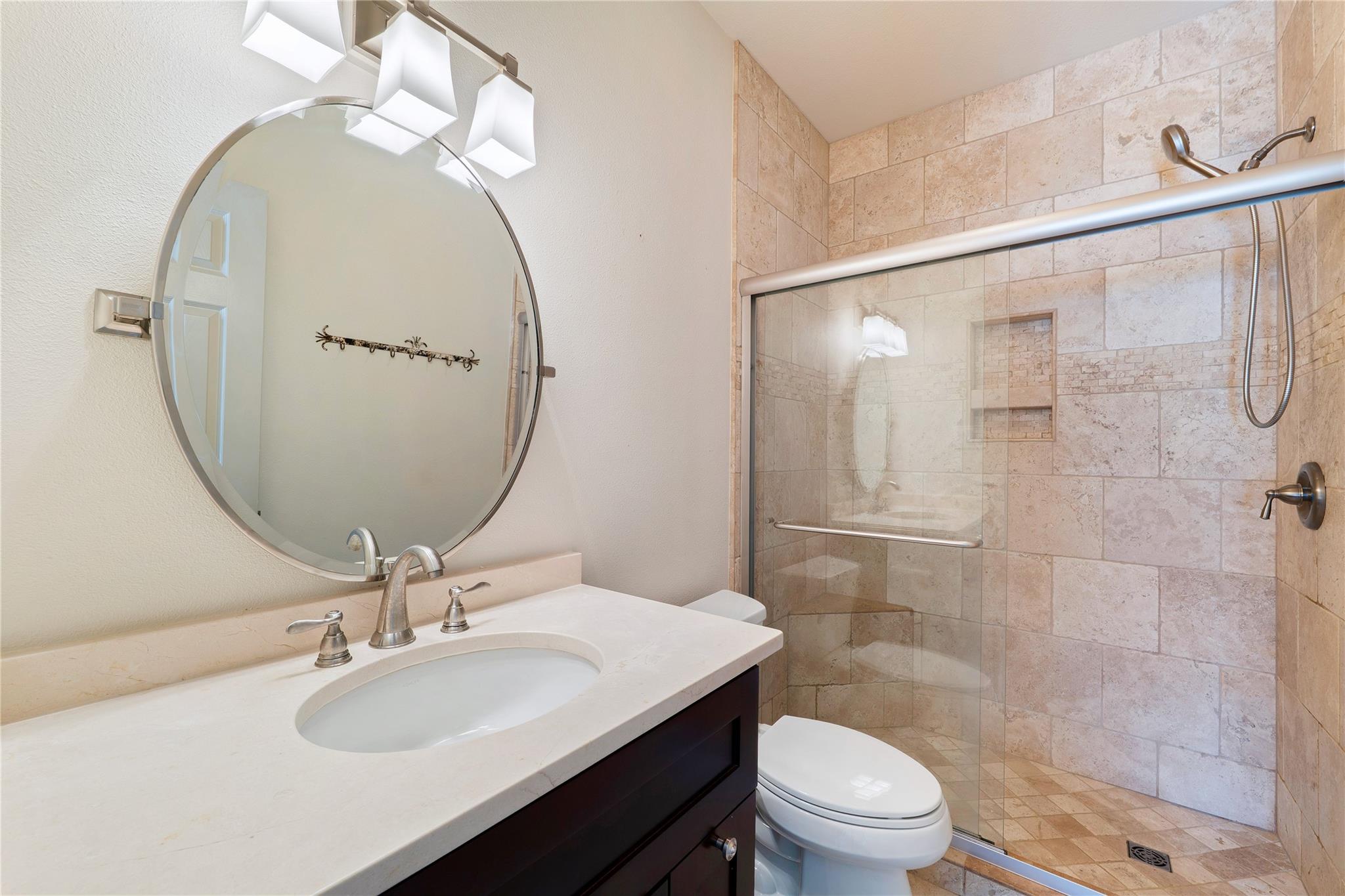 1307 Kinney Ave # 140