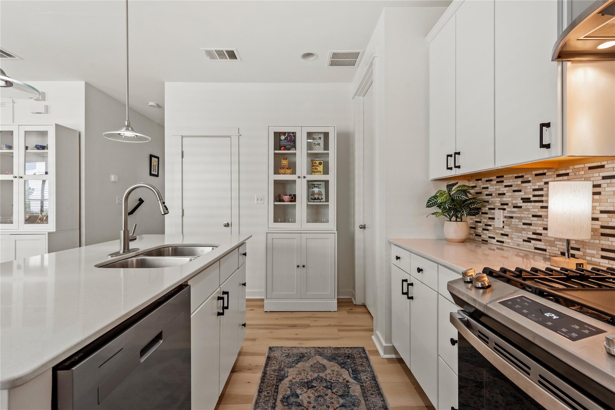 3112 Corbin LN, Austin