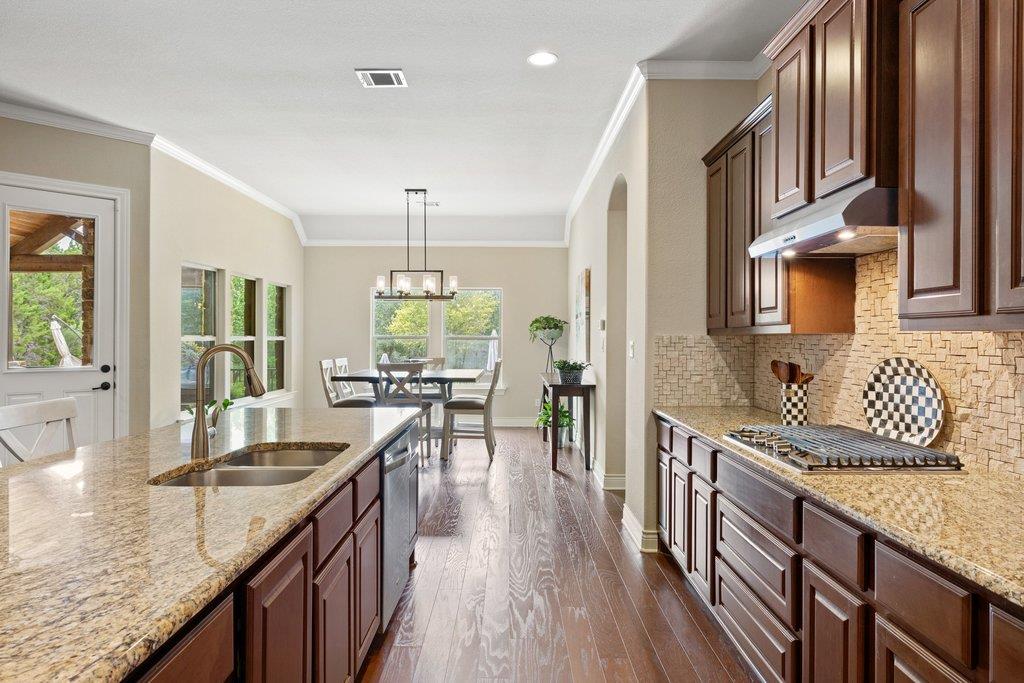 265 Magnolia Blossom CV