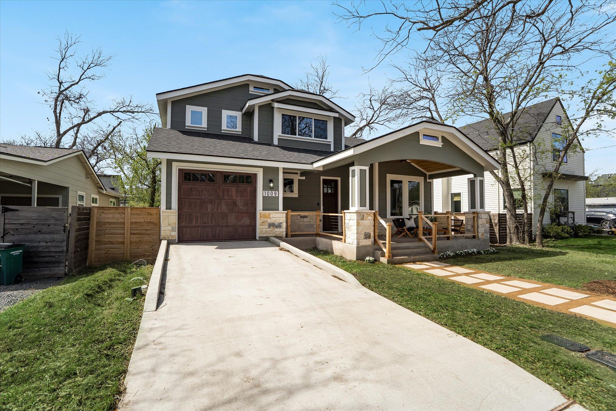 1009 Karen Ave