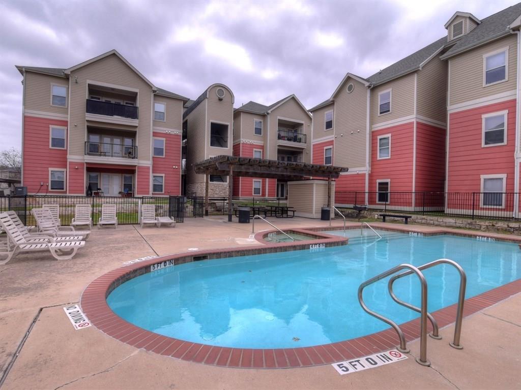 1901 Crossing Place # 3203 Unit: #3203