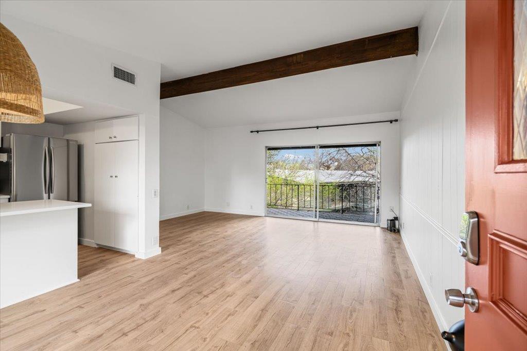 1304 Mariposa DR # 206