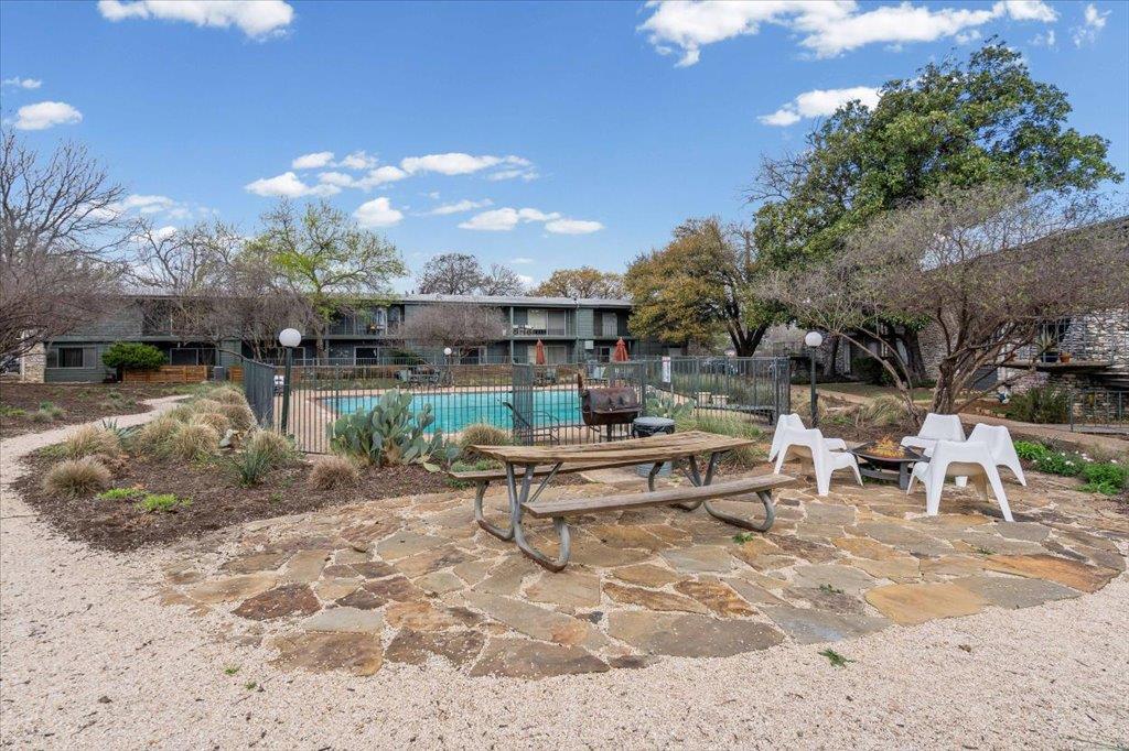 1304 Mariposa DR # 206