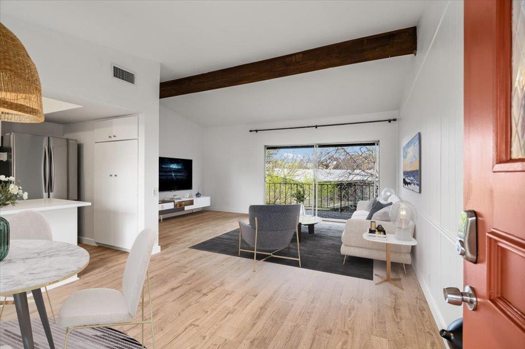 1304 Mariposa DR # 206