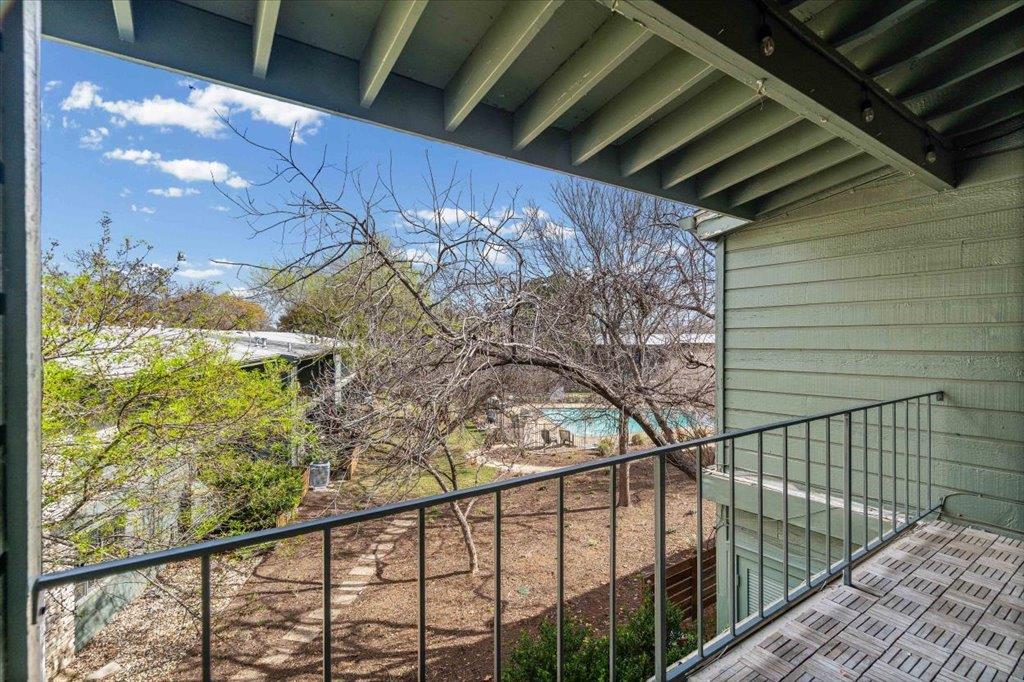 1304 Mariposa DR # 206