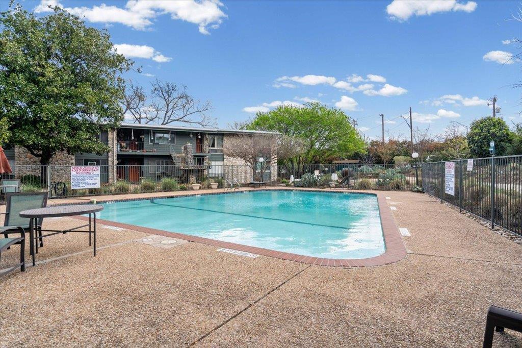 1304 Mariposa DR # 206