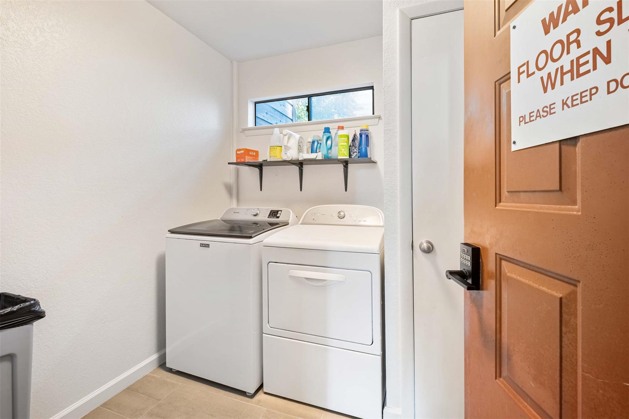 5602 Woodrow Ave # 204