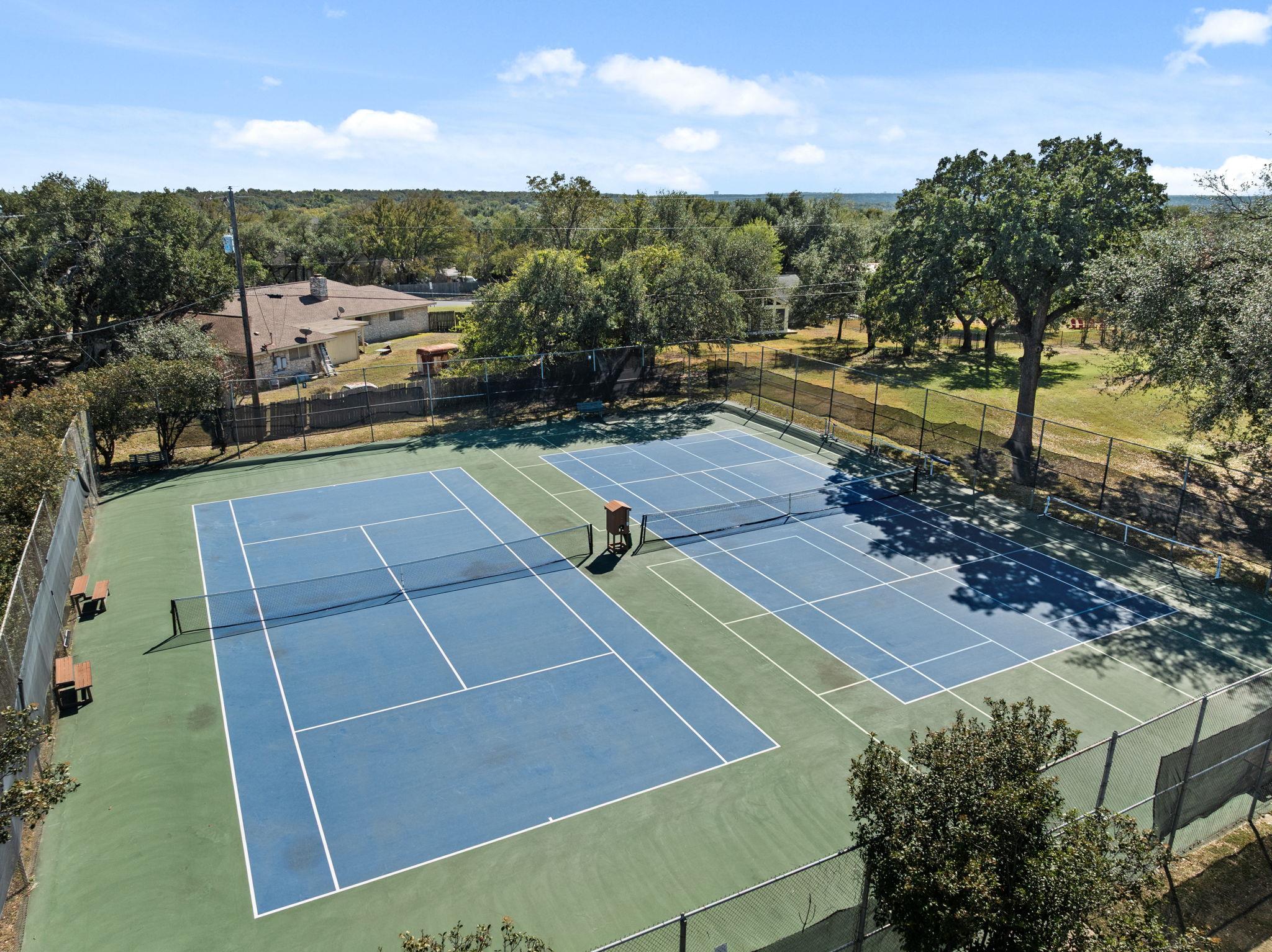 9109 Balcones Club DR