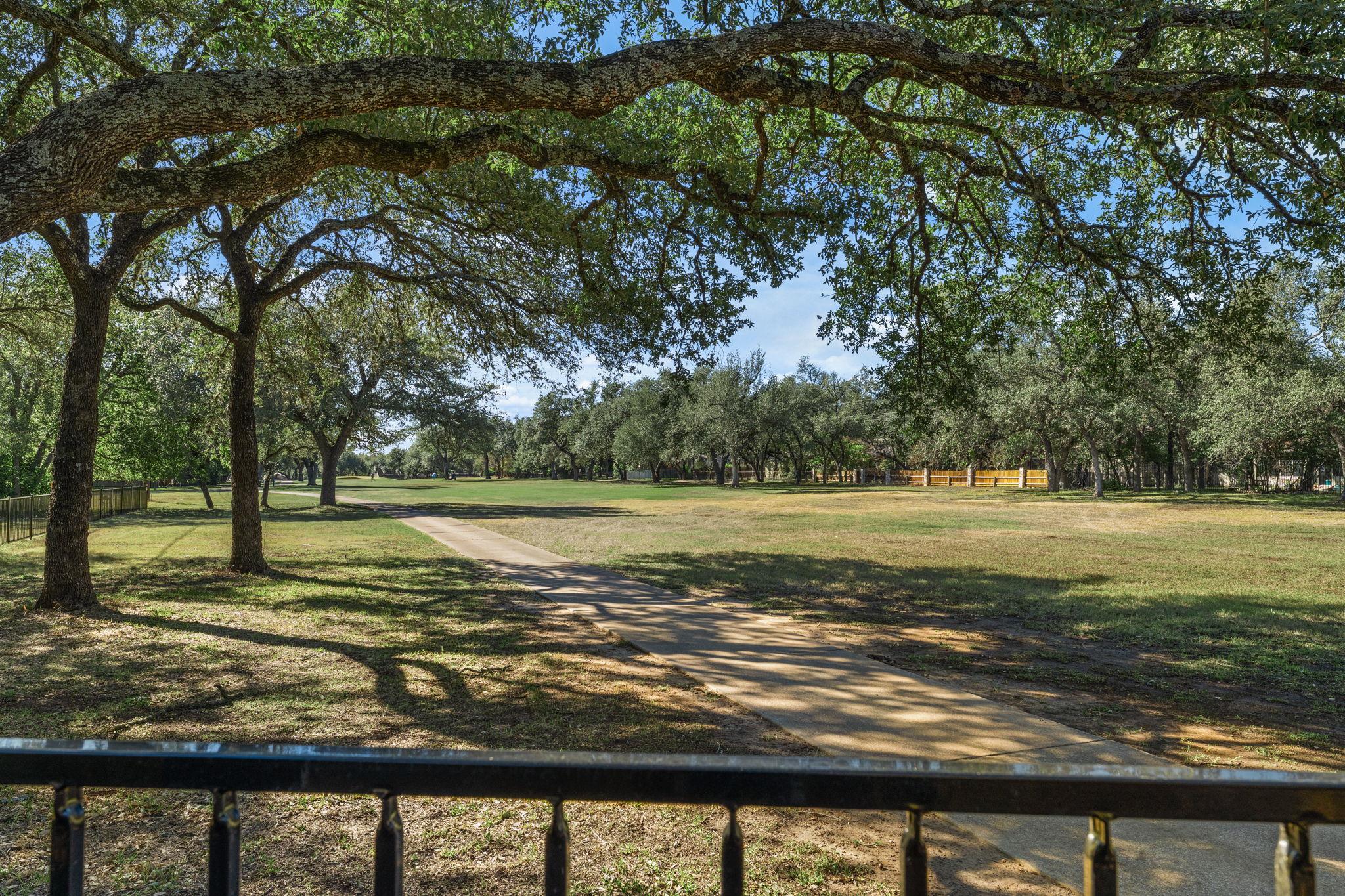 9109 Balcones Club DR