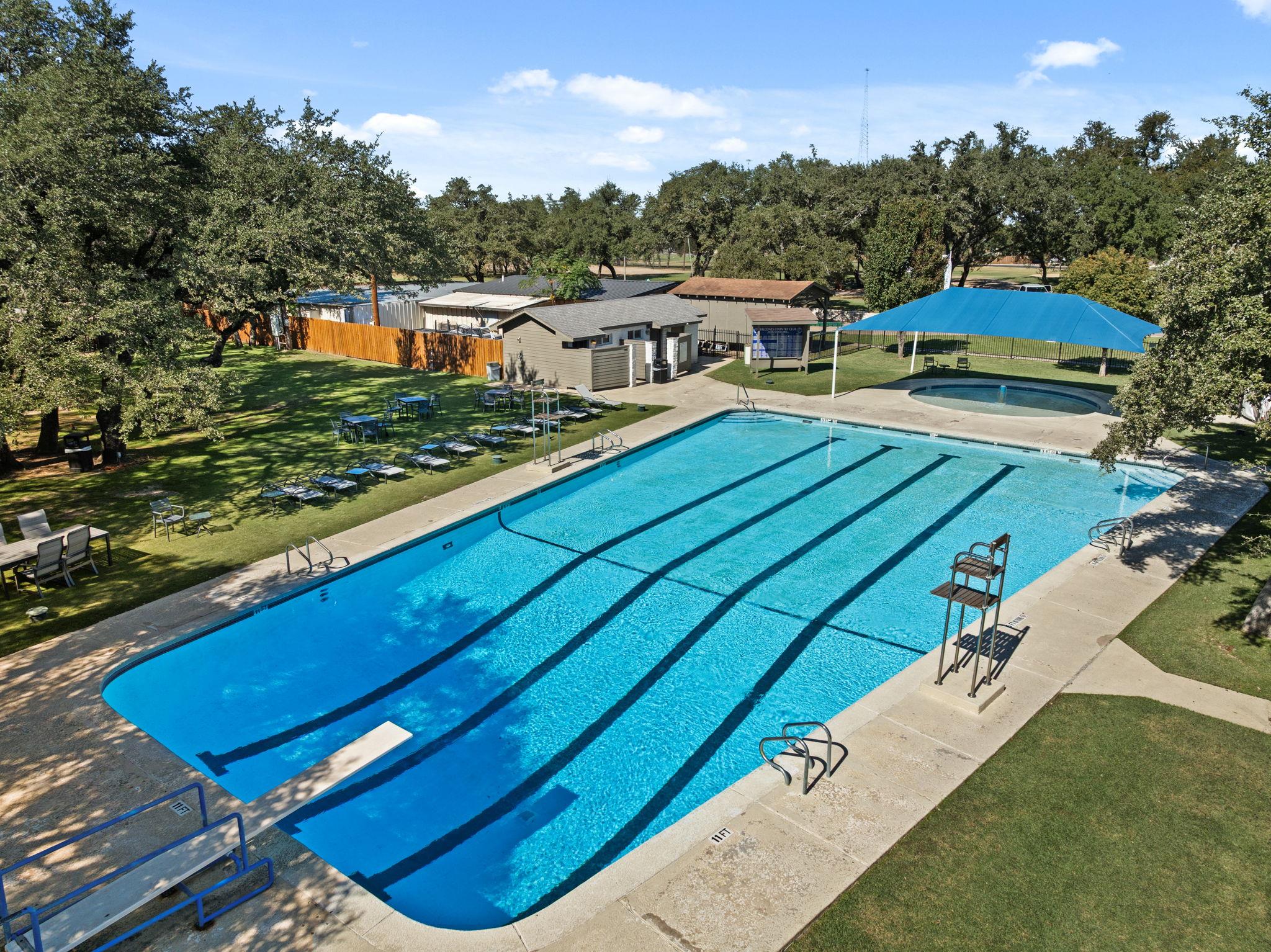 9109 Balcones Club DR