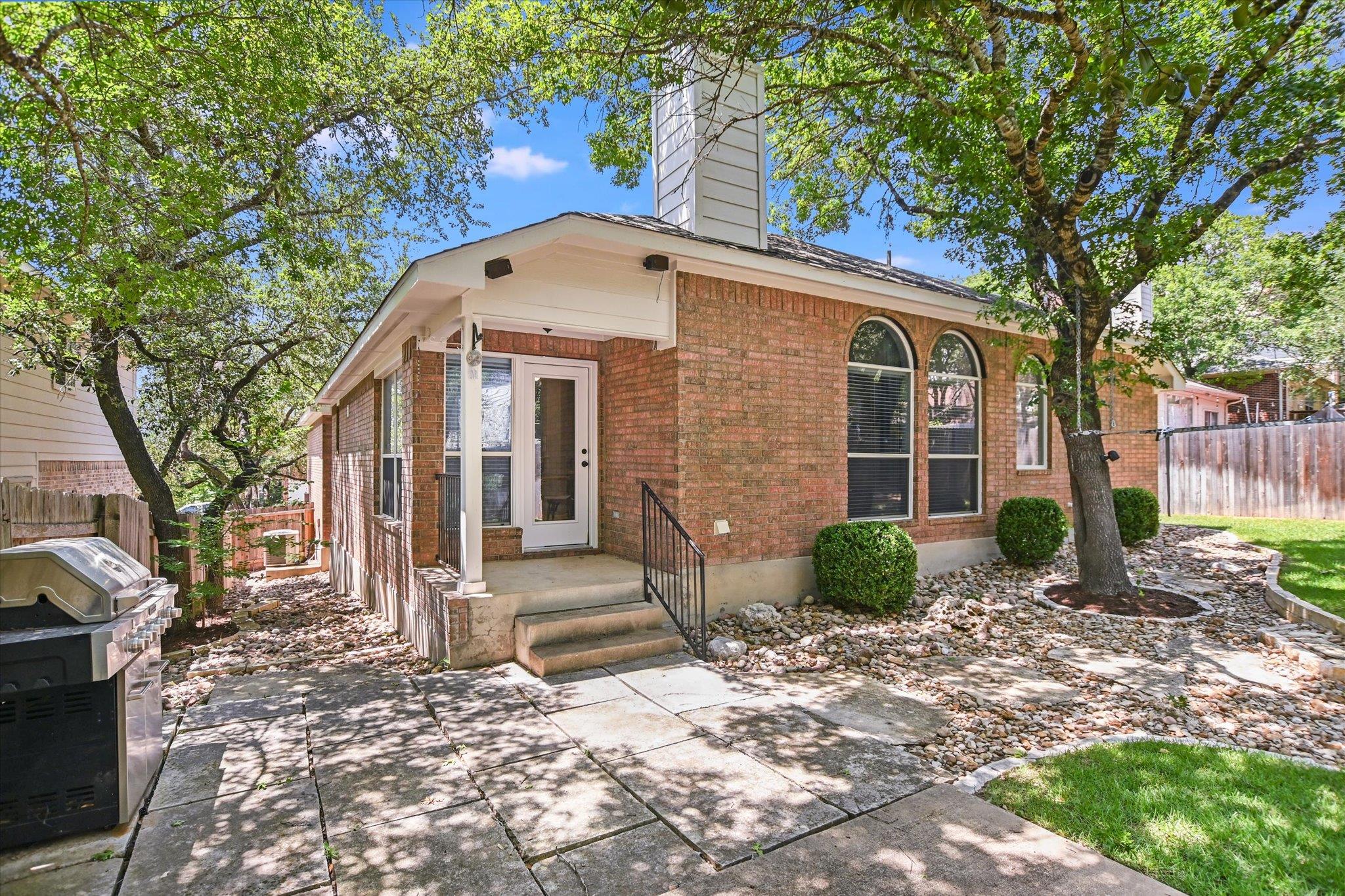 3918 Canyon Glen CIR