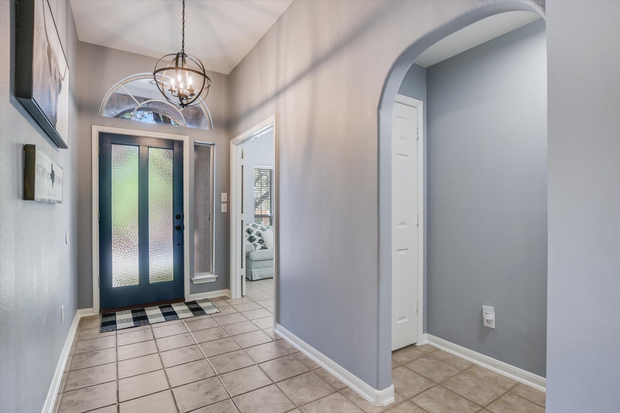 3918 Canyon Glen CIR