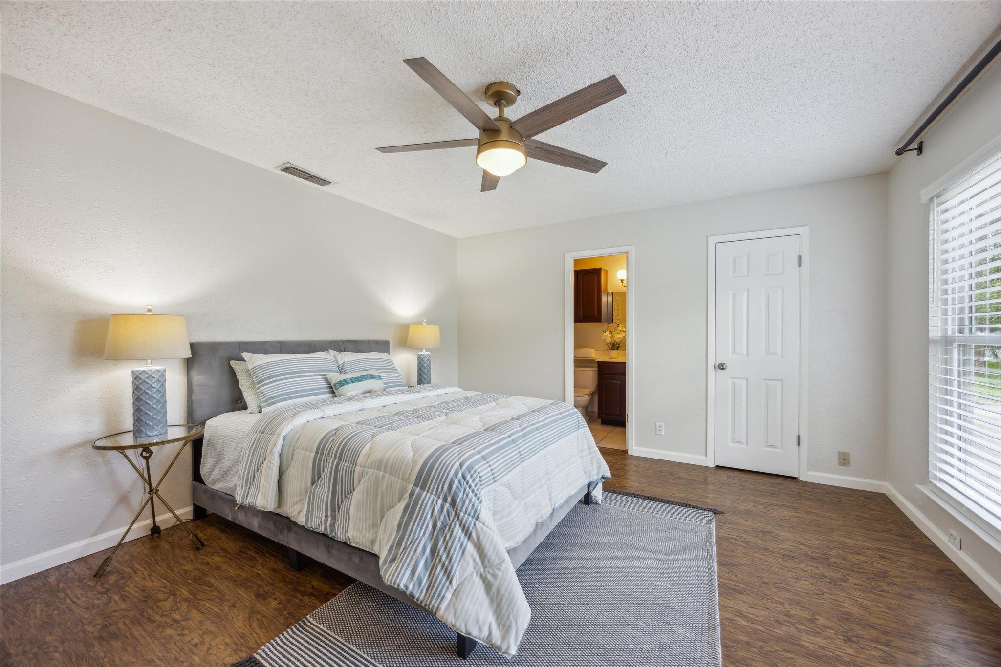 11602 Fast Horse DR