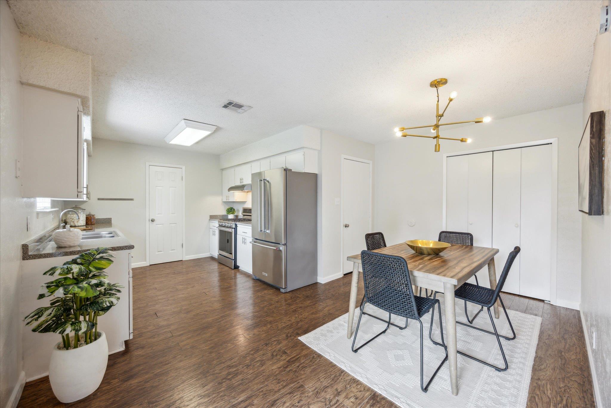 11602 Fast Horse DR