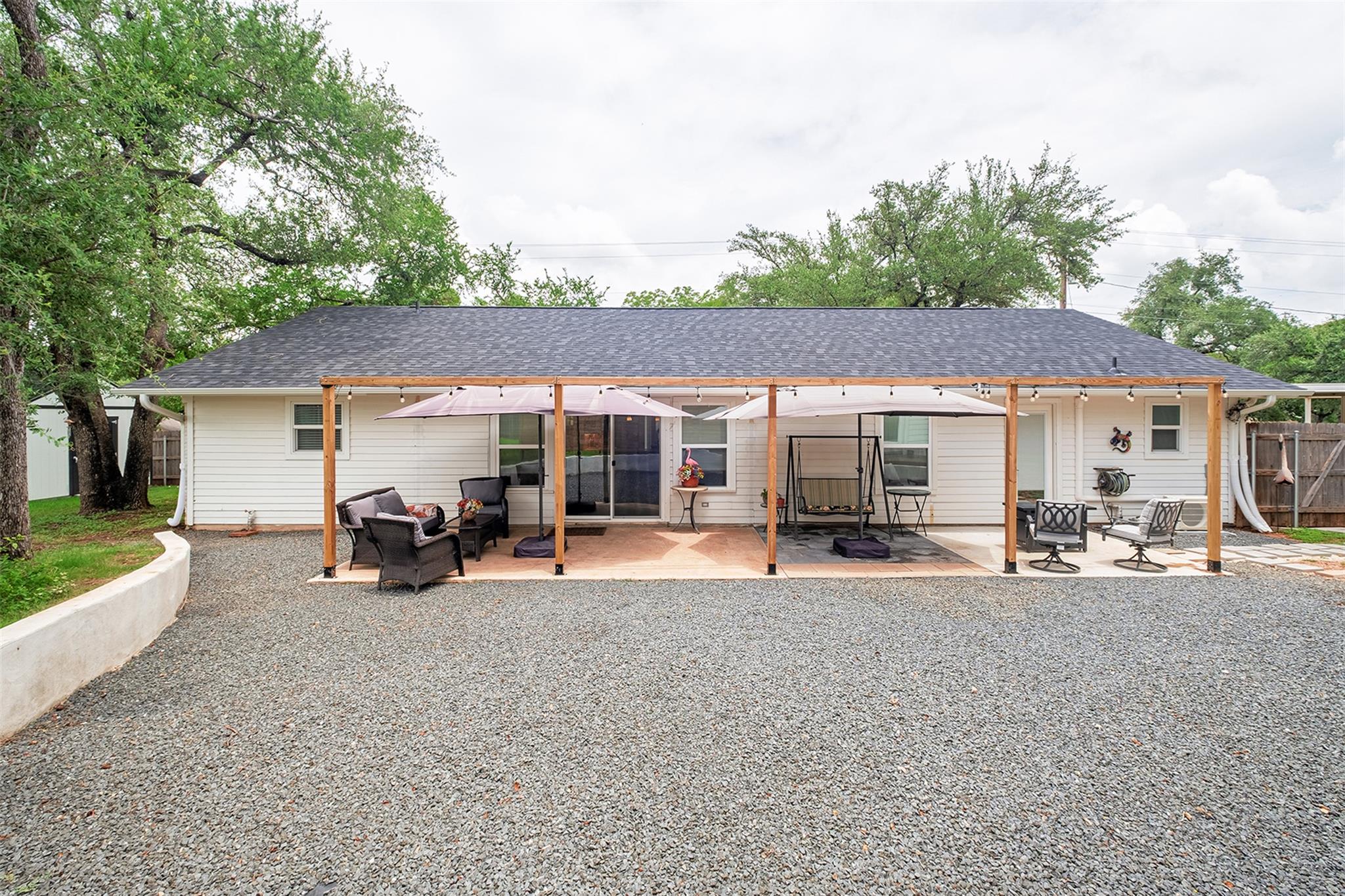 13516 Caldwell DR