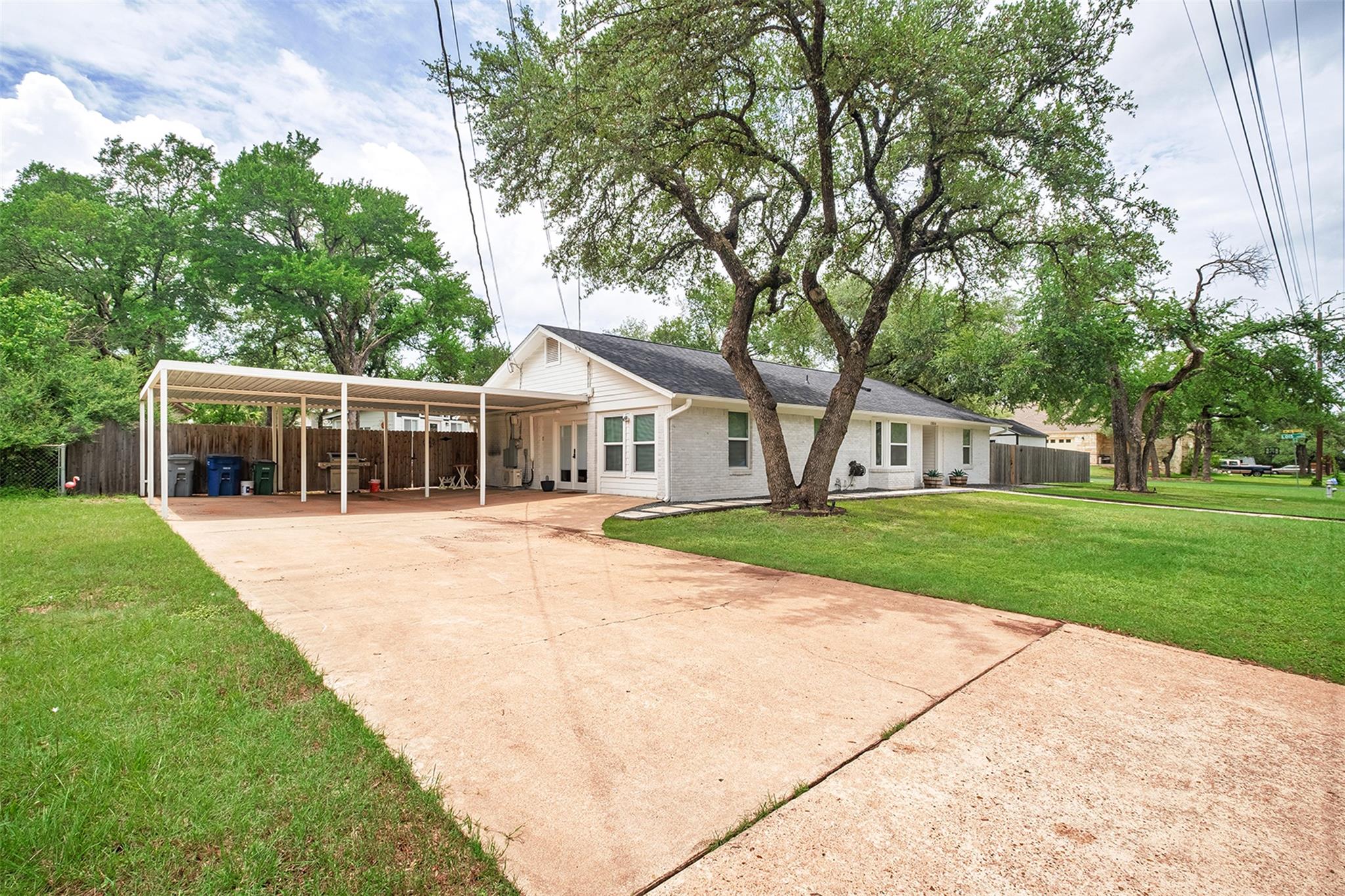 13516 Caldwell DR