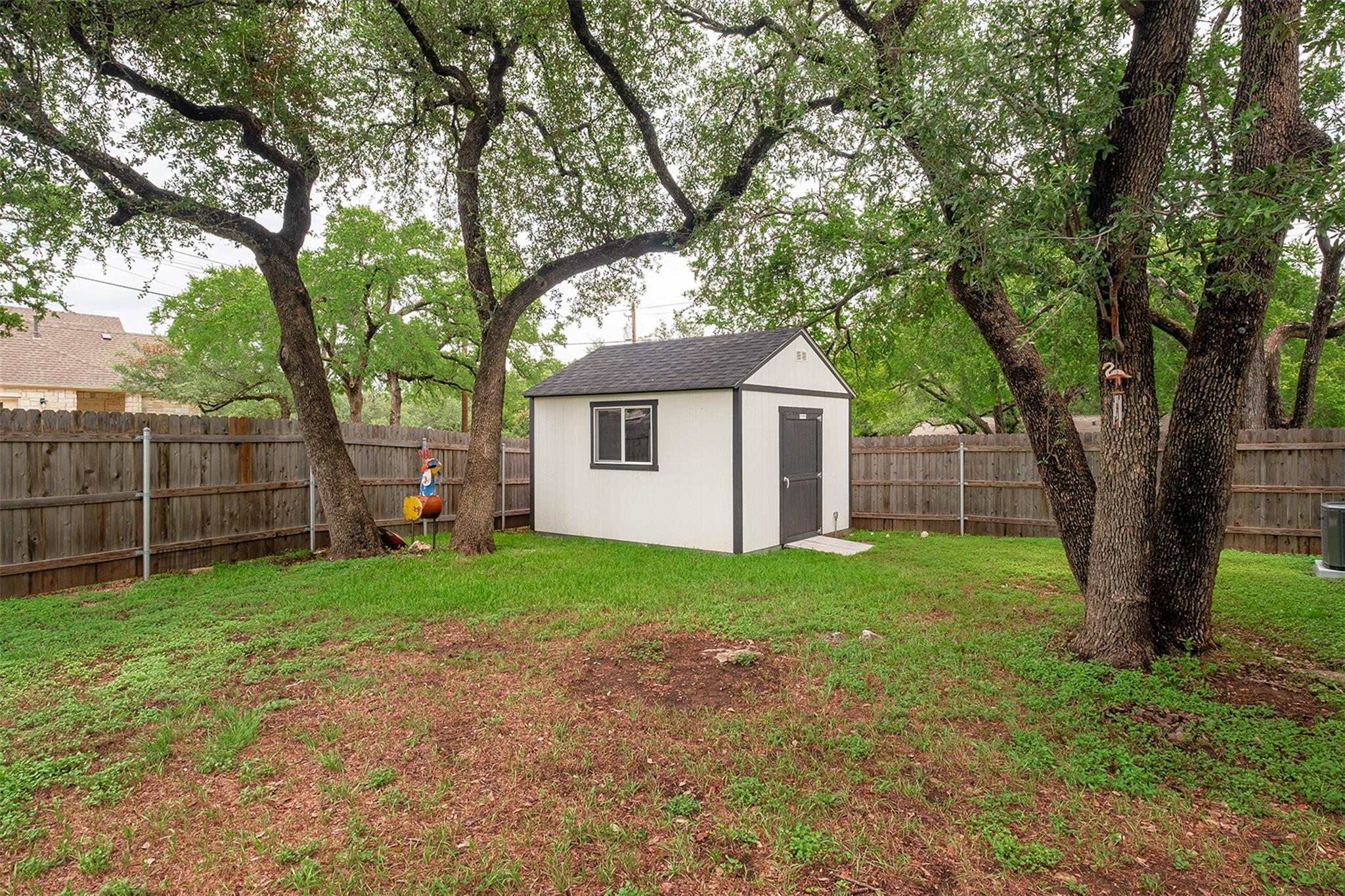 13516 Caldwell DR