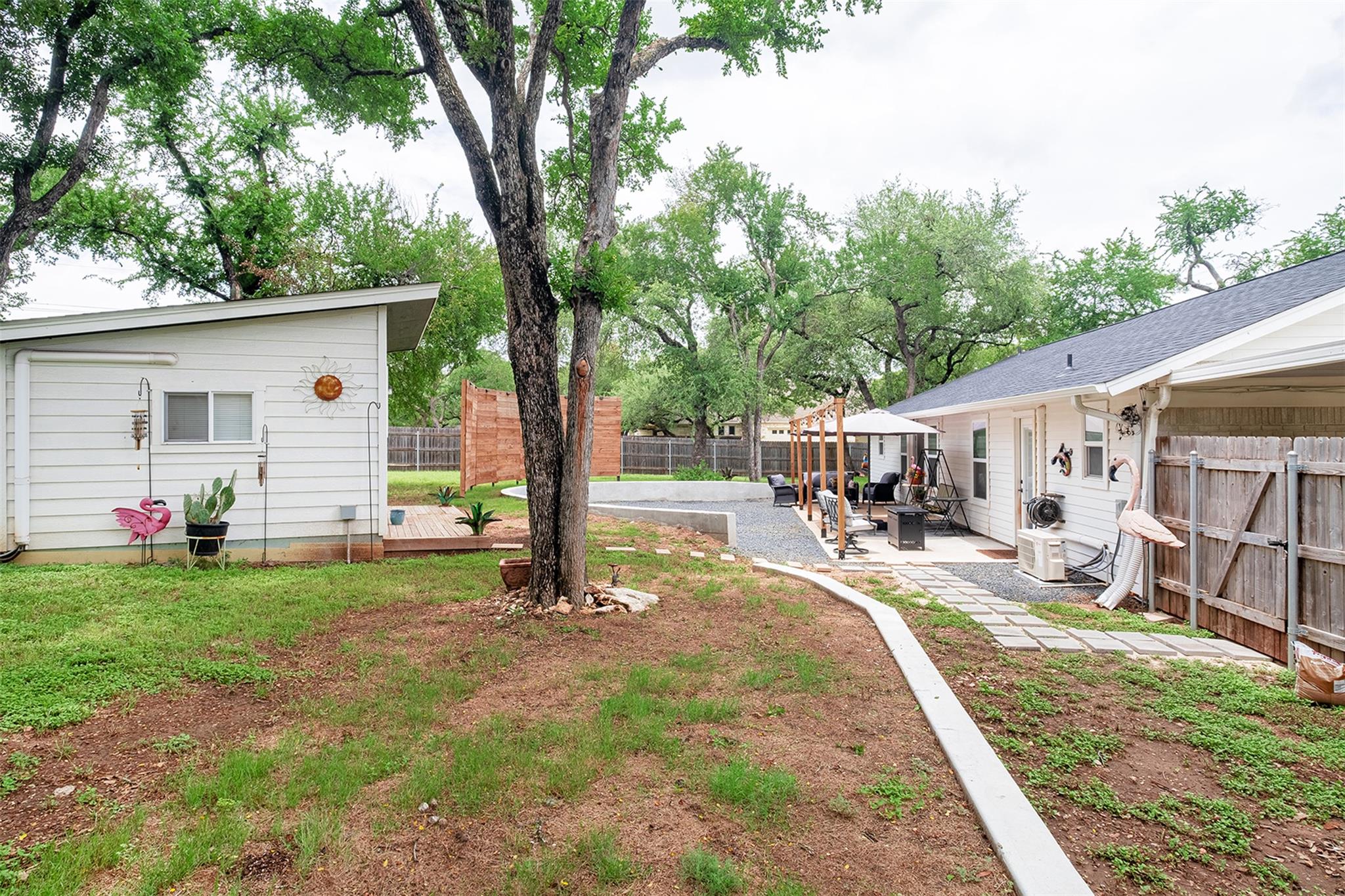 13516 Caldwell DR