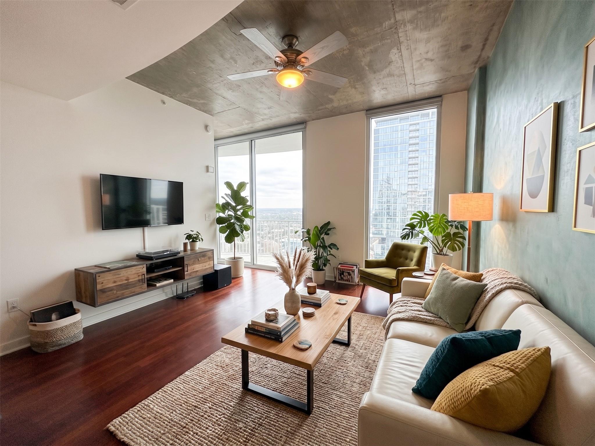 360 Nueces ST # 4008