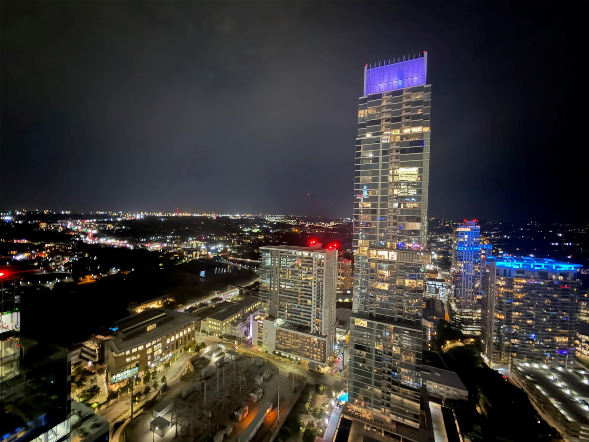 360 Nueces ST # 4008