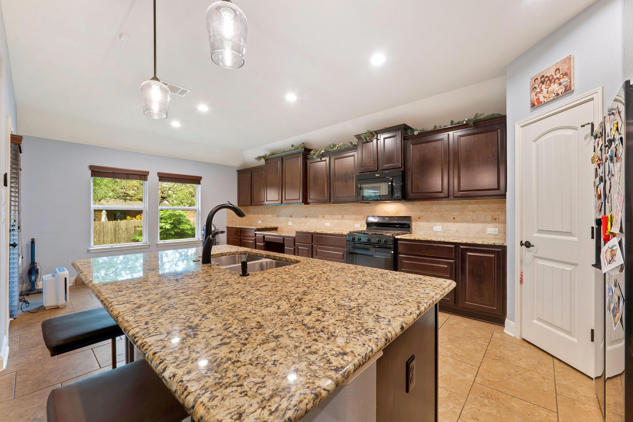 1503 Terrace View DR