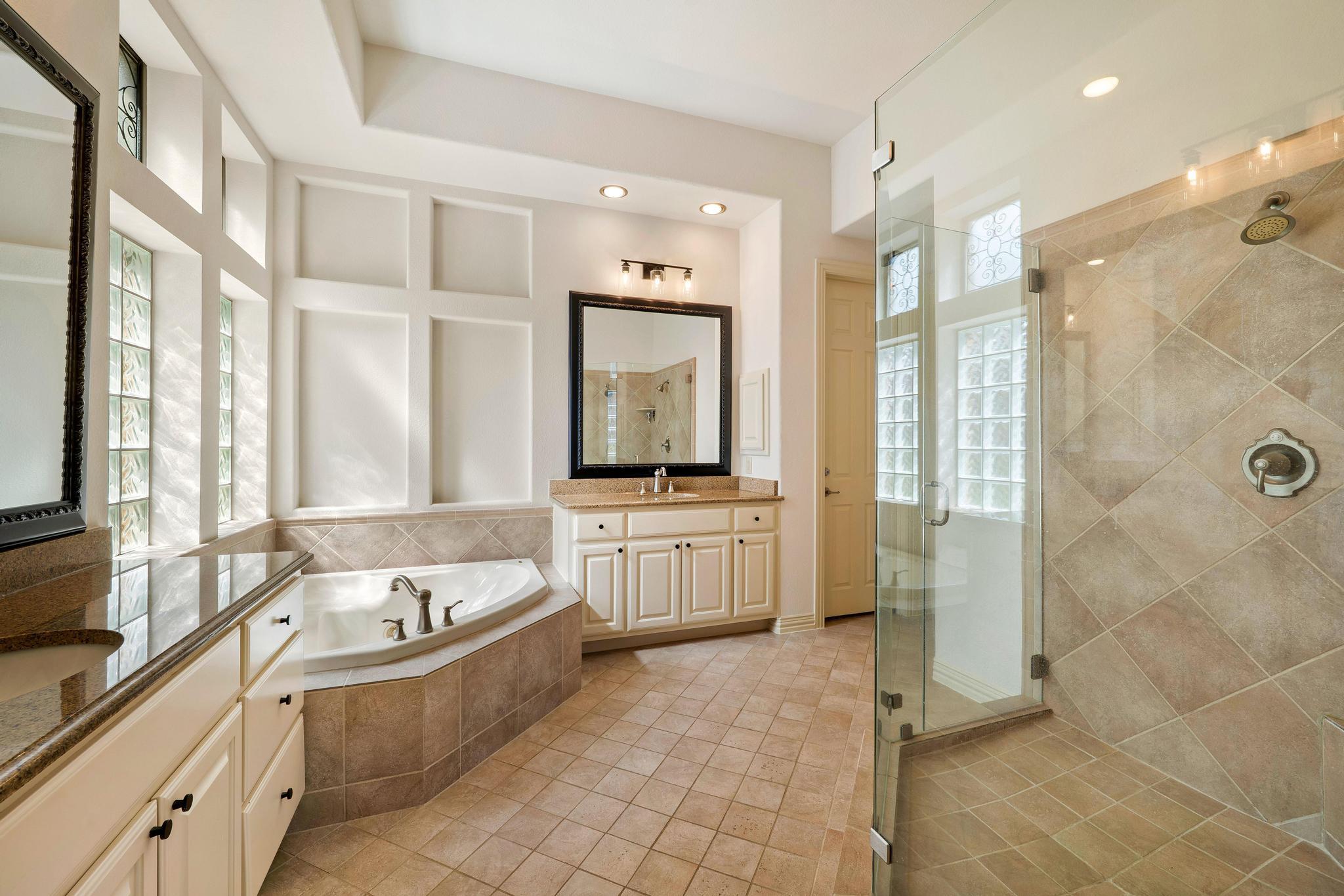 13012 Country Trails LN