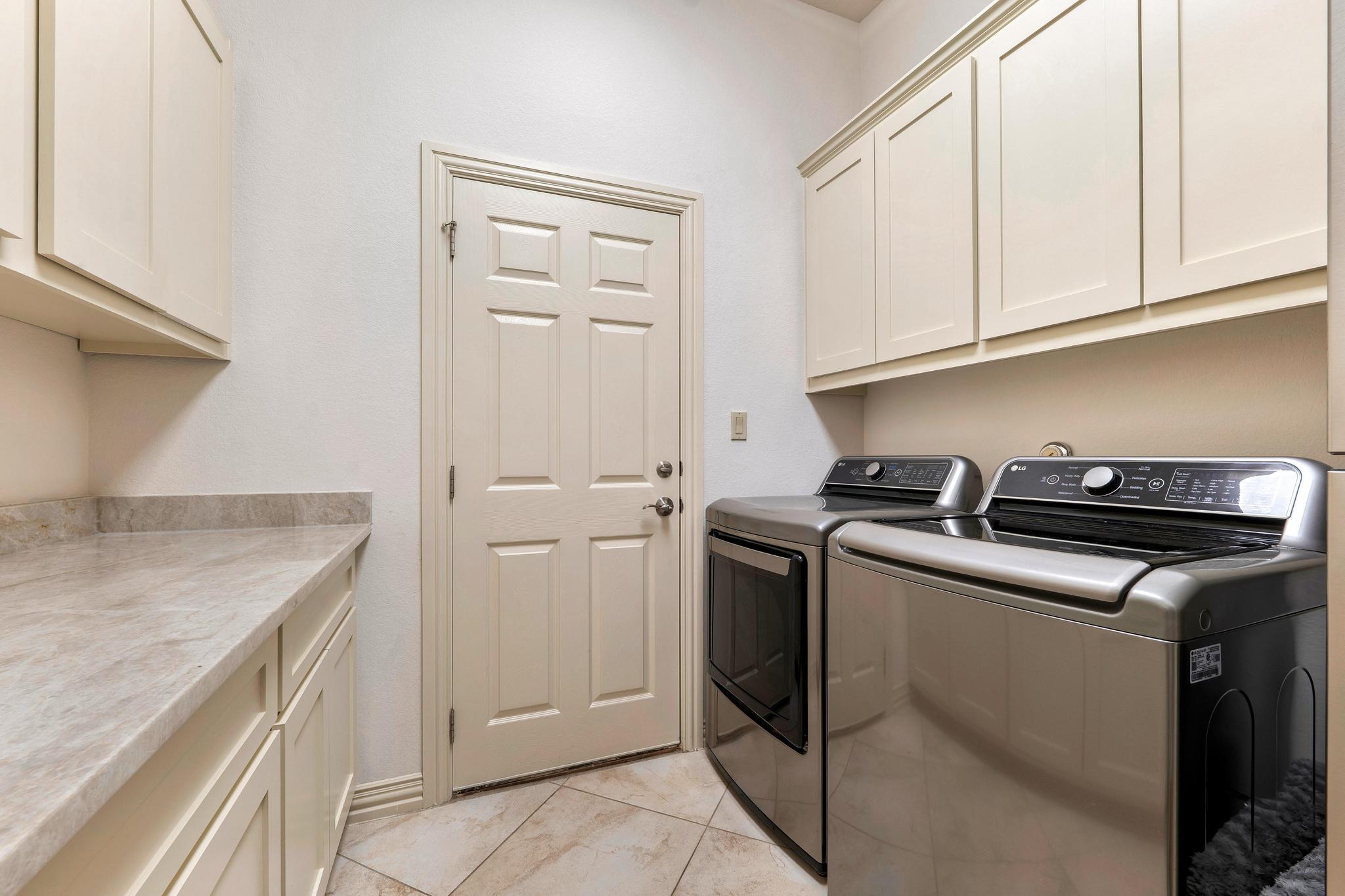 13012 Country Trails LN