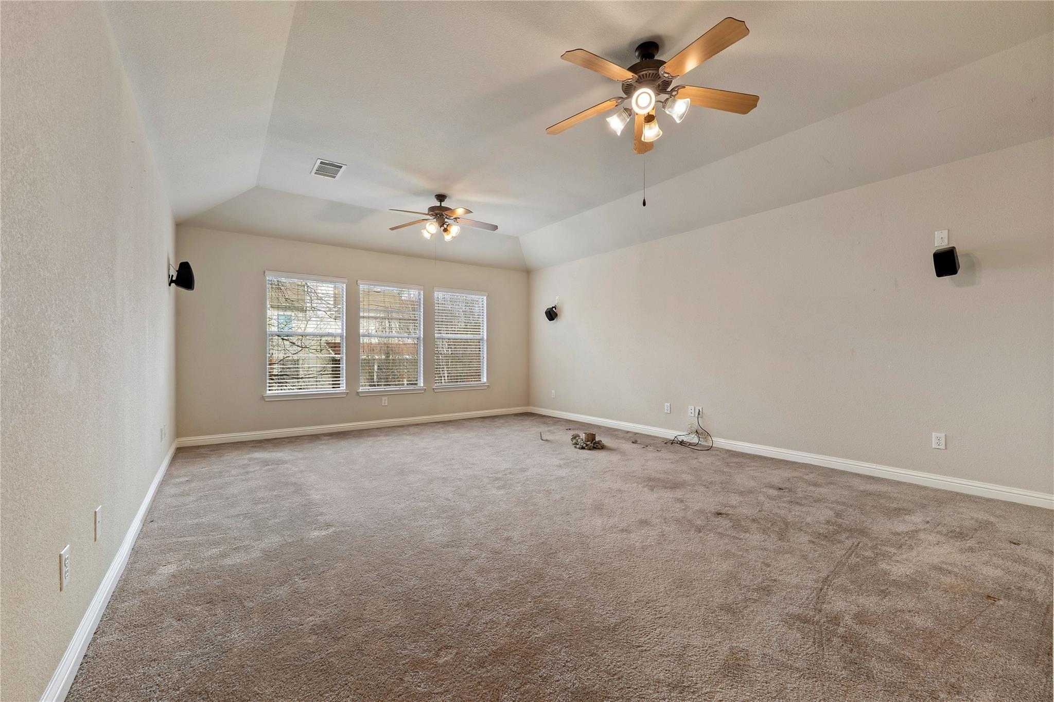 1102 Canyon Maple RD