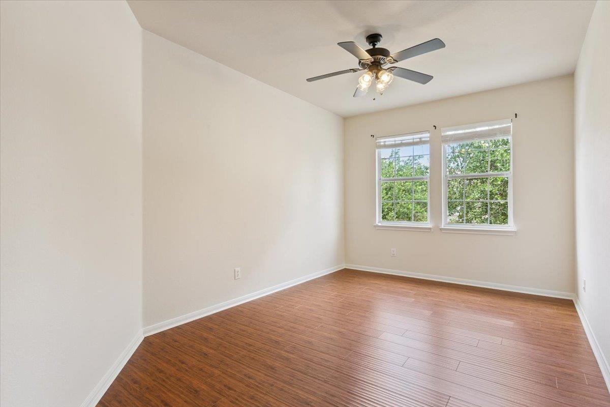 102 Country View WAY