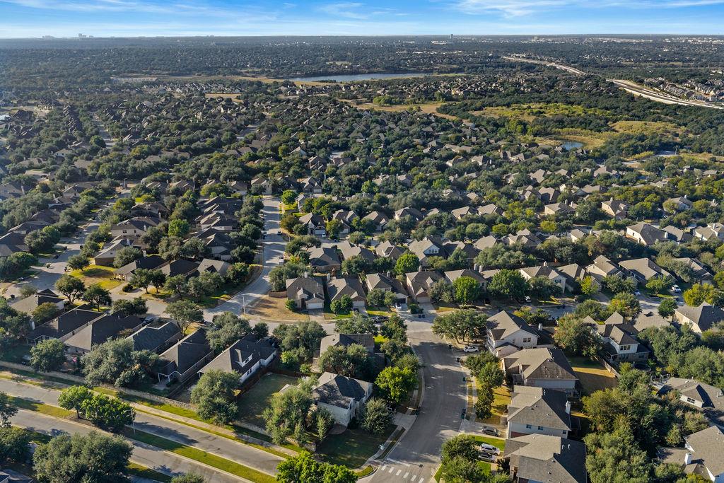 102 Country View WAY