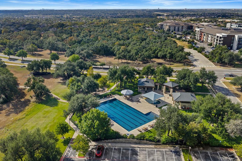 102 Country View WAY