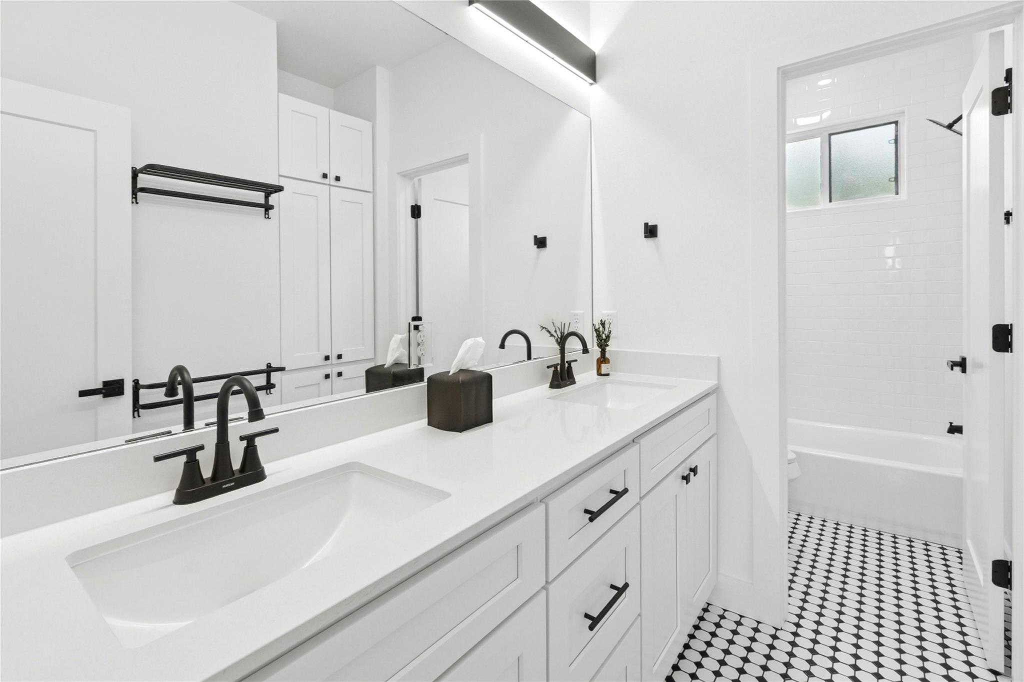 1500 Sylvan Glade RD # 2A