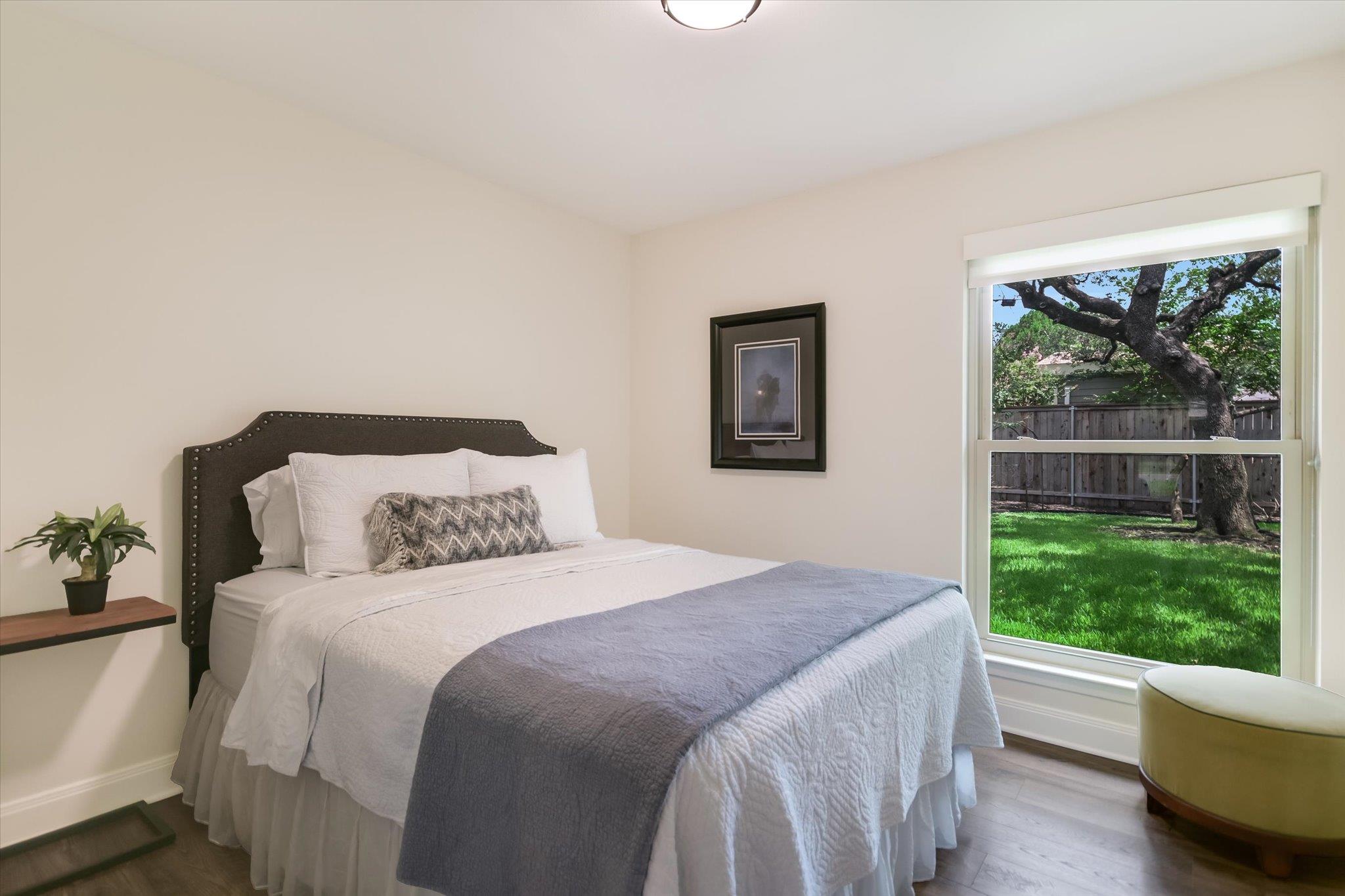 7203 North Ute TRL