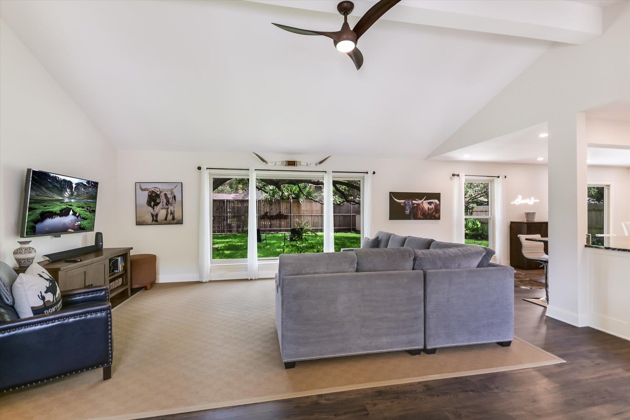 7203 North Ute TRL